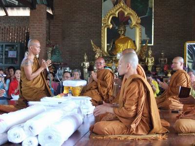 Kata Chanting for Thai Buddhist Amulets