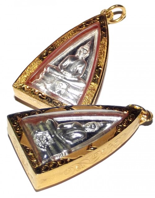 Solid Silver LP Sotorn Buddha Amulet with Solid Gold Custom Casing (waterproof) Solid Silver LP Sotorn Buddha Amulet with Solid Gold Custom Casing (waterproof)