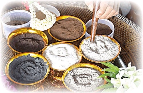 Muan Sarn Sacred Powders