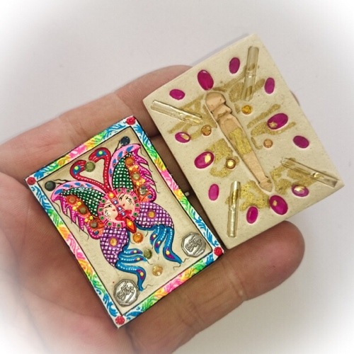 Taep Jamlaeng Butterfly King Amulet Pim Yai Kroo Ba Krissana Intawano Sae Yid 60 Taep Jamlaeng Butterfly King Amulet Pim Yai Kroo Ba Krissana Intawano Sae Yid 60