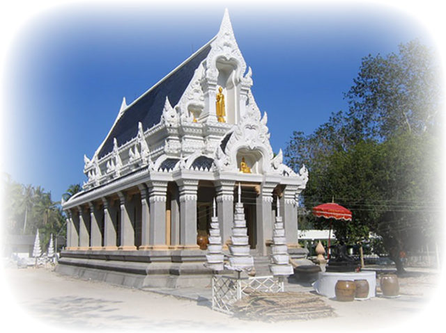 Uposatha Shrineroom of Wat Ta Muang