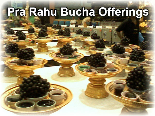 Black Food Offerings to Pra Rahu